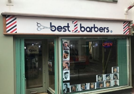 Best 1 barbers Carousel Image