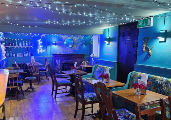 Listing Image - The Gin Palace 1